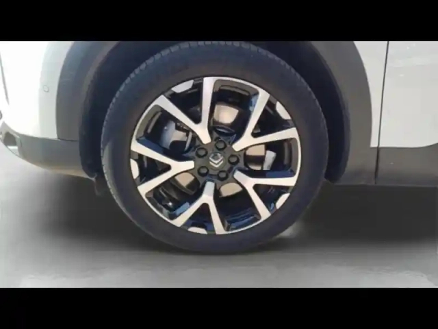 Citroën C5 Aircross hybrid rechargeable 225ch shine pack ë-eat8 — photo 10