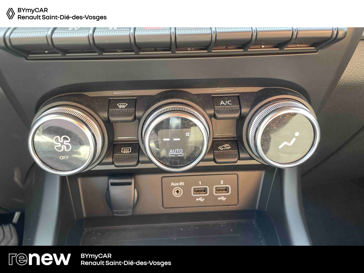 Renault Arkana E-Tech 145 - 23 — photo 21