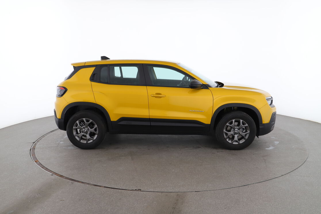 Jeep Avenger 1.2 Turbo T3 E-Hybrid Longitude BVR6 — photo 6