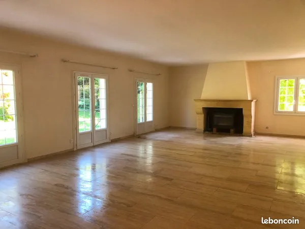 Belle maison a la campagne