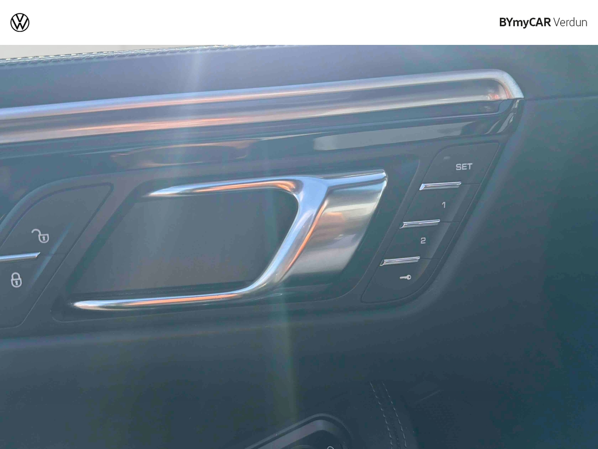 Porsche Macan Turbo 3.6 V6 400 ch — photo 15