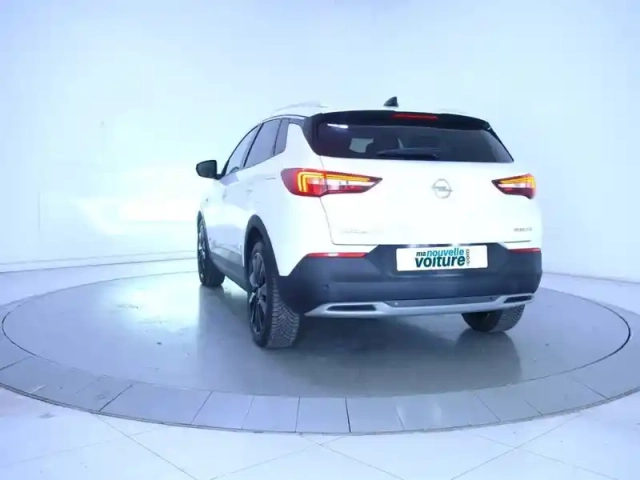 Opel Grandland X hybrid4 300 ch awd bva8 — photo 10