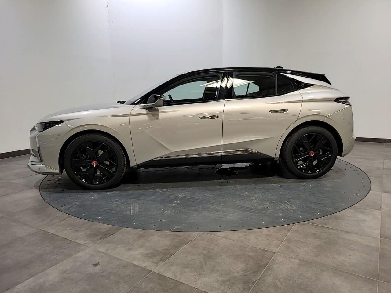 Ds Ds 4 puretech 130 eat8 performance line — photo 2