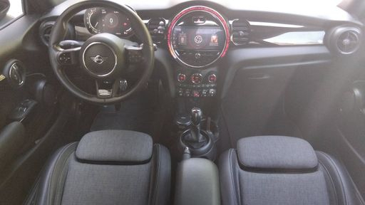 Mini Mini 1.5 Cooper 136 - John Cooper Works – 2021 – 62280 km – Essence – Boîte Manuelle — photo 7