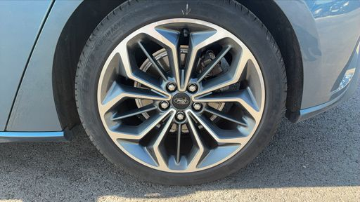 Ford Focus 1.0 EcoBoost Flexfuel 125 - ST-Line – 2023 – 53000 km – Hybride essence – Boîte Manuelle — photo 13