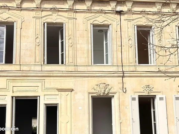 Maison 7 pièces 208 m²