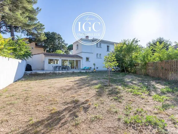 Maison 4 pièces 152 m²