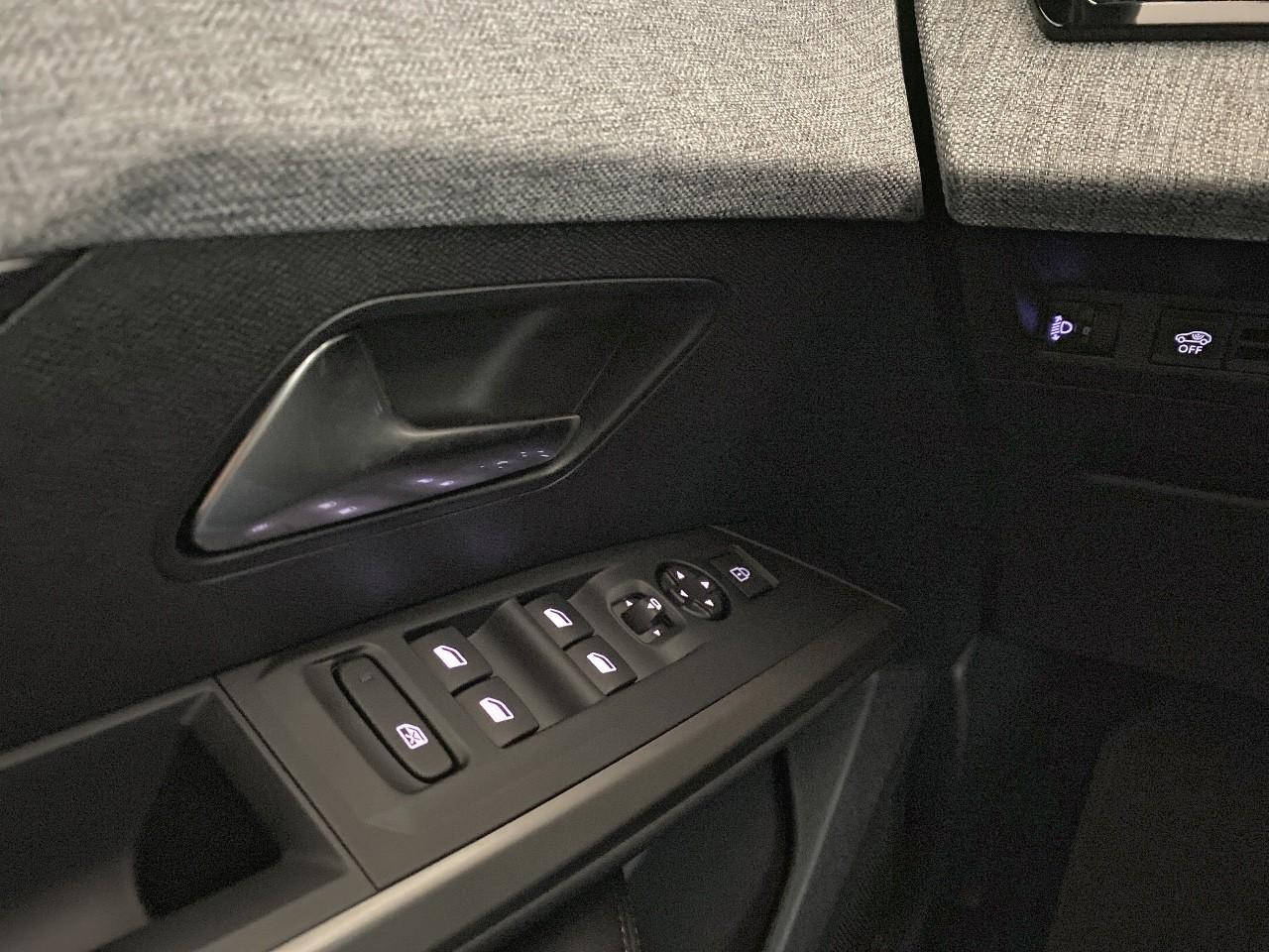 Peugeot 5008 hybrid 145 ch e-dcs6 allure — photo 20