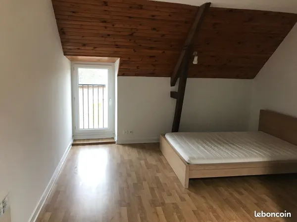 Loue studio Bréal sous Montfort