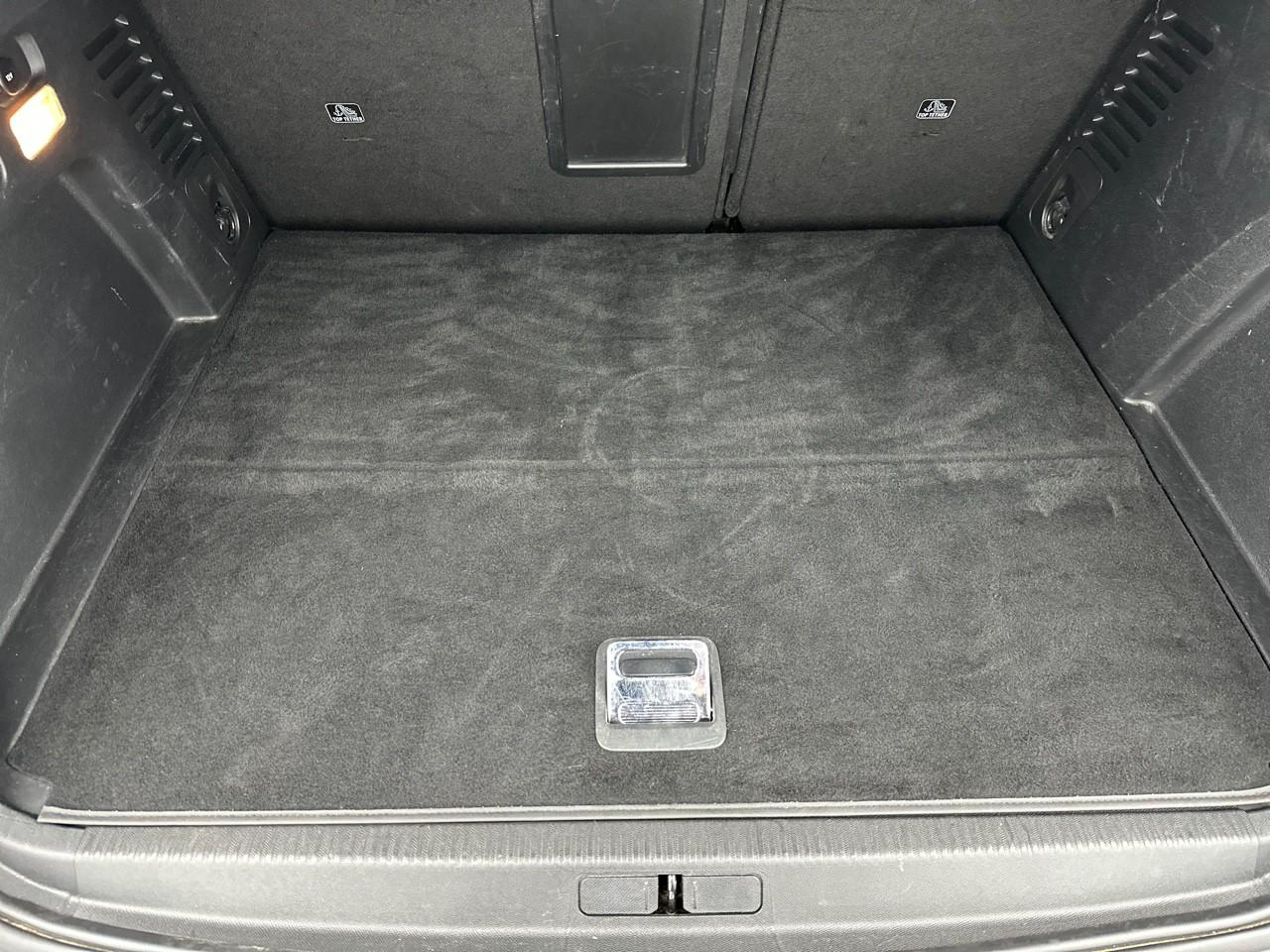 Peugeot 3008 hybrid 225 e-eat8 gt — photo 6