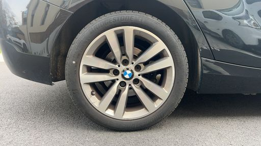 BMW Serie 1 114d 95 - Urban Chic – 2017 – 123715 km – Diesel – Boîte Manuelle — photo 19