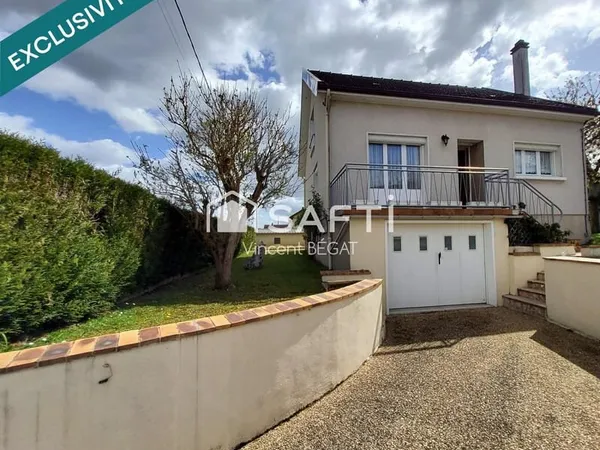 Pavillon 3 chambres, sous-sol + garage de 40m²