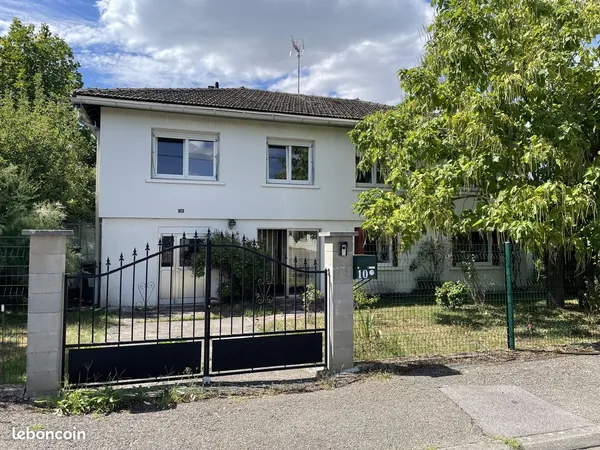 Maison 7 pièces 180 m²