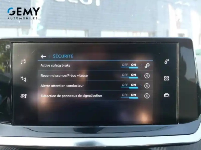 Peugeot 208 puretech 100 s&amp;s bvm6 — photo 24