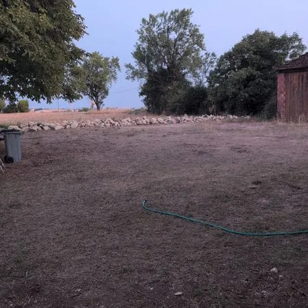 Location de terrains pour tante van aménager