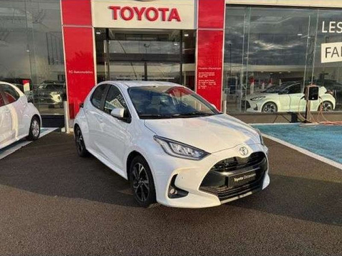 Toyota YARIS Toyota Yaris 116h Design 5p MC24