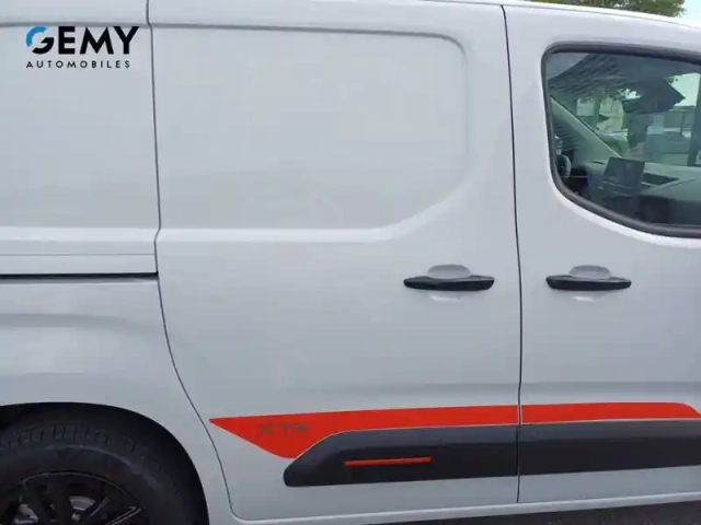 Citroën Berlingo van m diesel 100 ch manuelle — photo 36