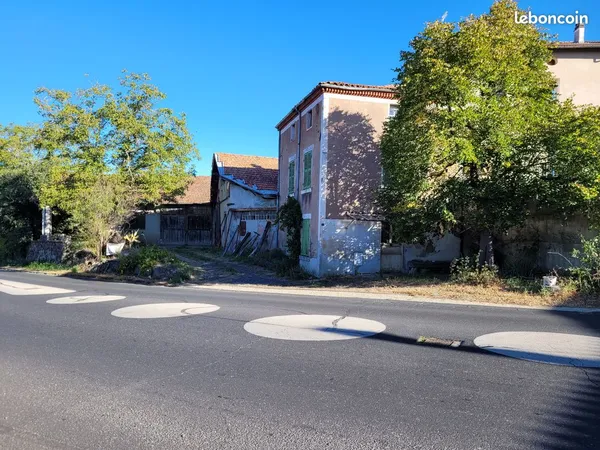 Entrepôt + Maison