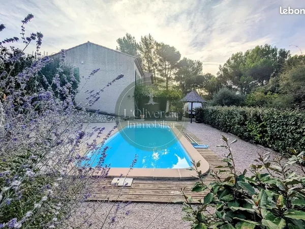 Propriété 4 pièces 82 m²