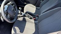 Peugeot 2008 1.2 PureTech 100ch S&S Active — photo 9