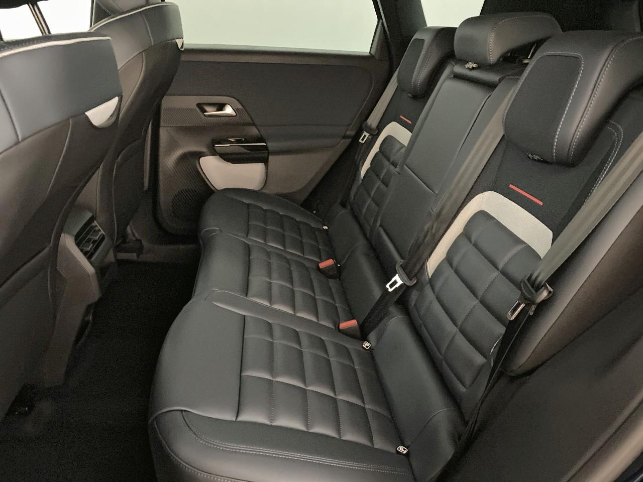 Citroën C5 Aircross hybride 145 ch e-dcs6 max — photo 10