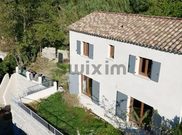 Villa 3 pièces 84 m²