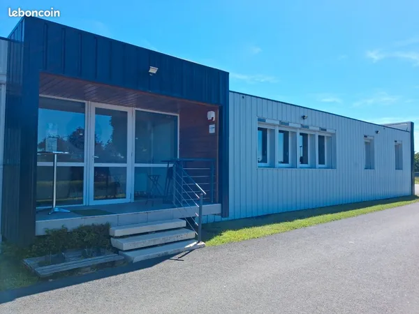 Local commercial / bureaux