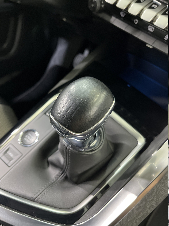 Peugeot 3008 — photo 57