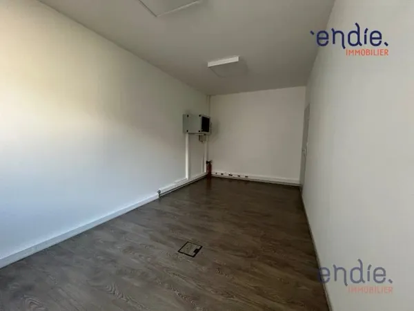 Bureau 19 m²