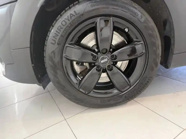 Mini Mini countryman 125 - 95 ch all4 bva6 — photo 10