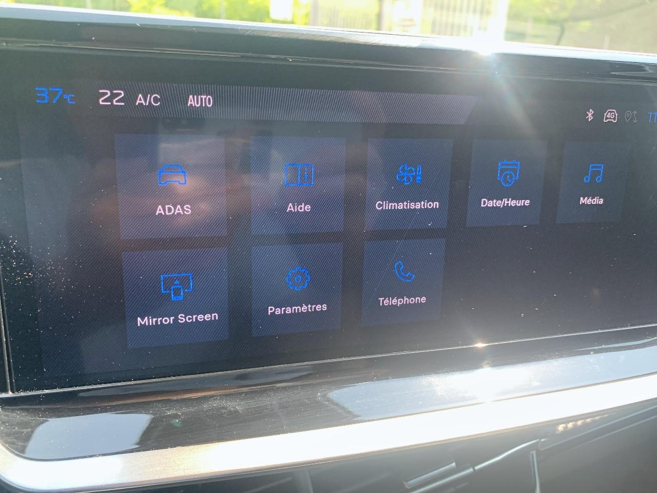 Peugeot 2008 1.2 hybrid 145ch gt e-dcs6 — photo 31