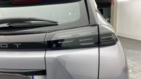 Peugeot 2008 1.2 Hybrid 145ch Style e-DCS6 — photo 32