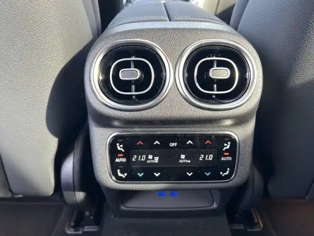 Mercedes Glc coupe 300 d e hybrid eq 9g-tronic 4matic — photo 12