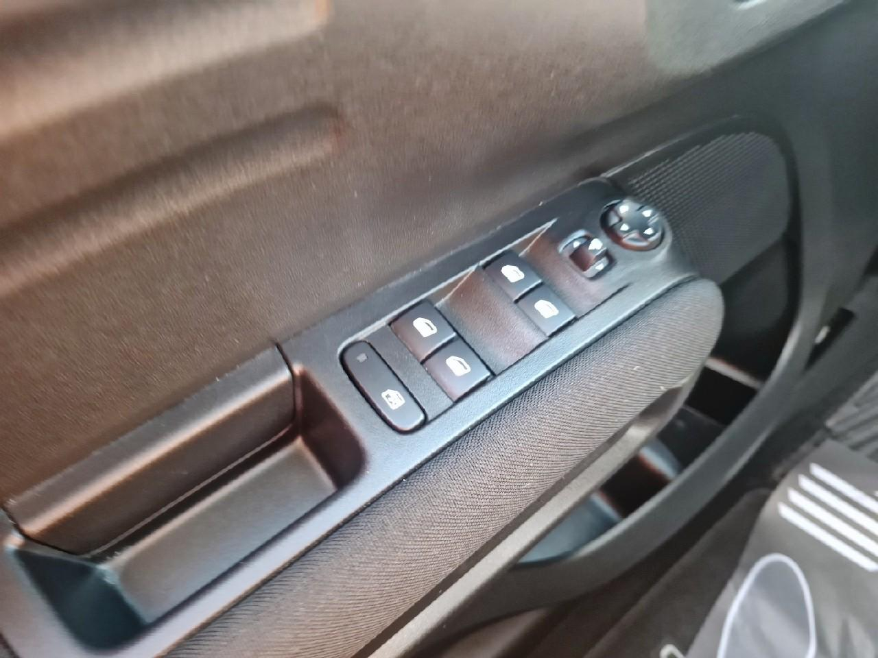 Citroën C3 Aircross puretech 110ch s&s shine — photo 19