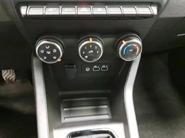 Renault Clio eco-g 100 gsr2 — photo 119