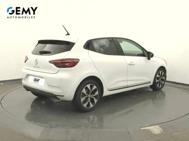 Renault Clio tce 90 — photo 18