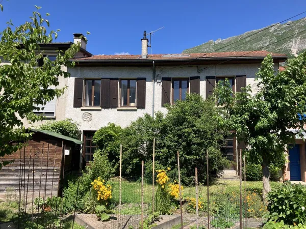 Maison 6 pièces 146 m²