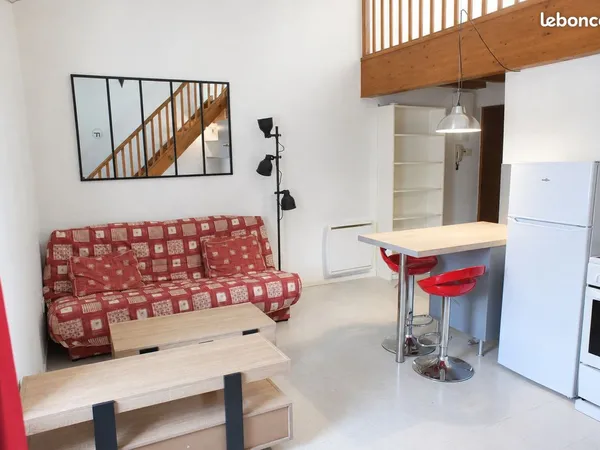T1 bis meublé, mezzanine, 39 m2
