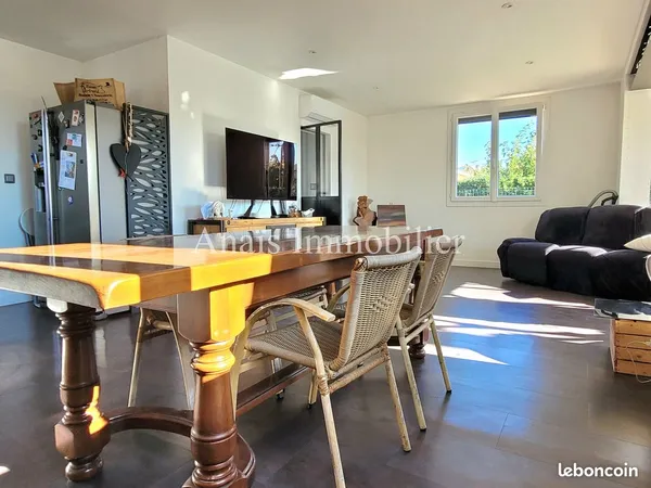 Maison 6 pièces 143 m²