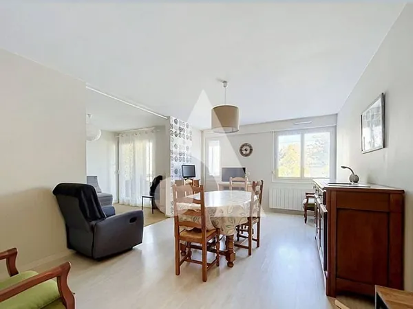Appartement 3 pièces 74 m²