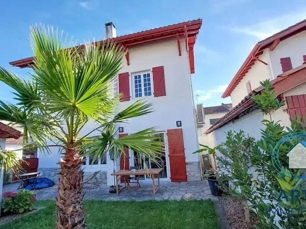 Maison 6 pièces 150 m²