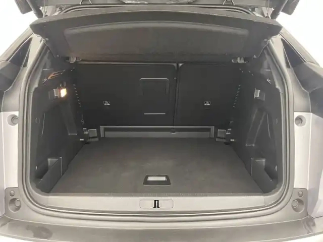 Peugeot 3008 puretech 130ch s&amp;s eat8 — photo 13