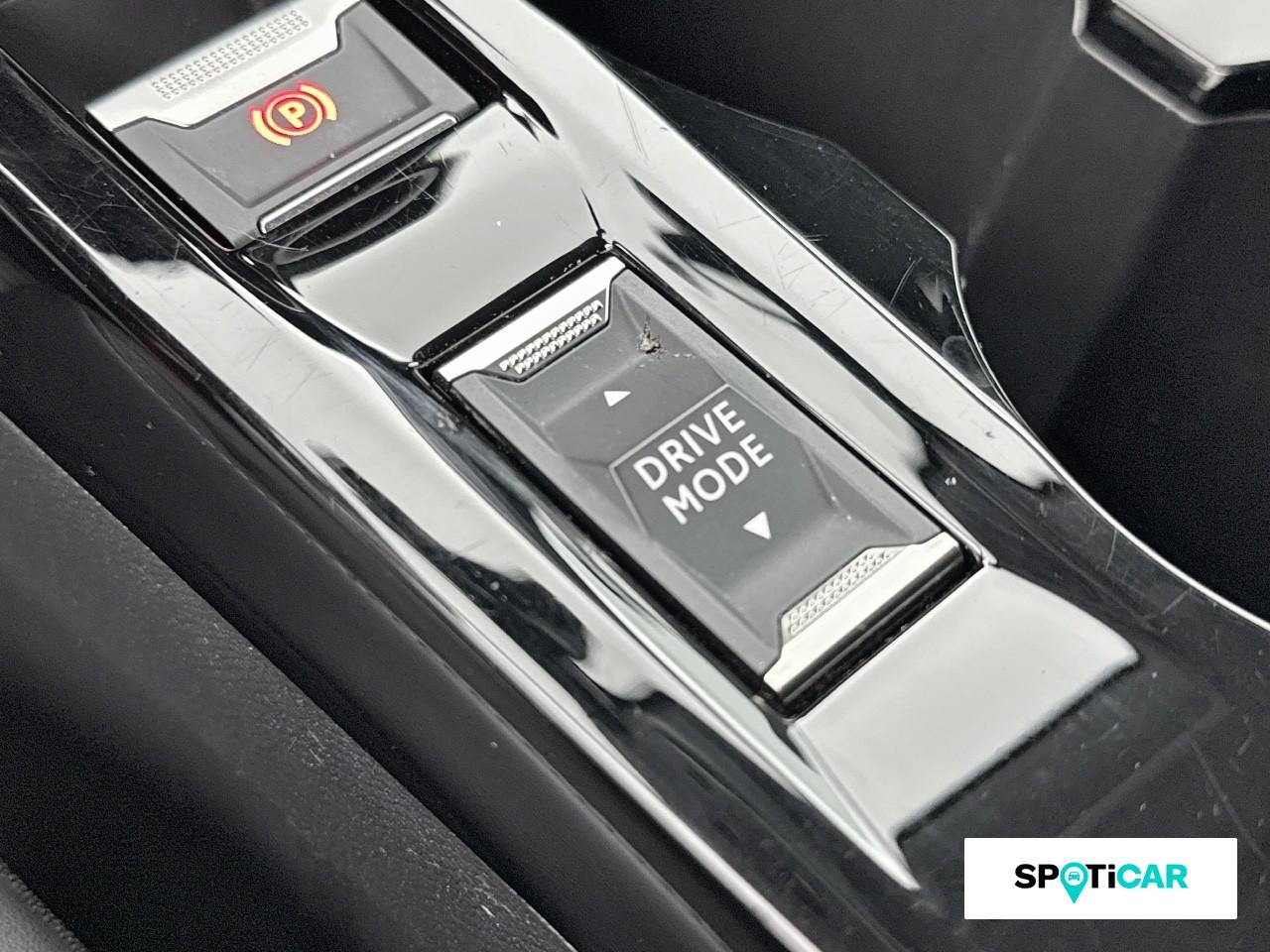 Peugeot 208 1.2 puretech 100ch s&s allure pack 118g — photo 16