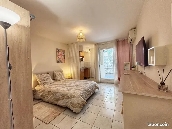 Location appartement saint Denis à 10 min de l'hôpital 650 euro CC