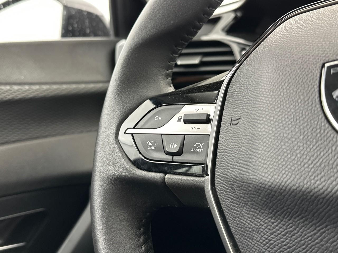 Peugeot 308 bluehdi 130ch s&s eat8 active pack — photo 17