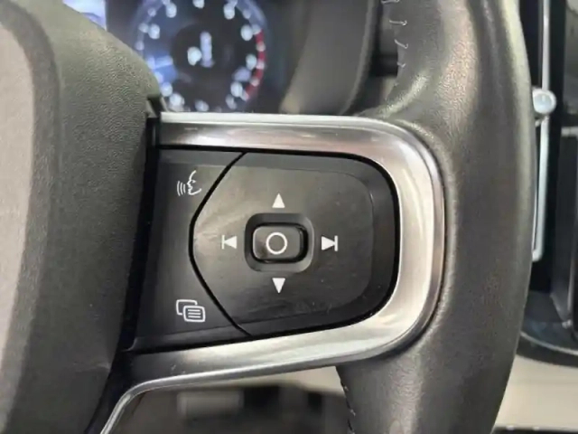 Volvo Xc40 t3 163ch inscription luxe geatronic 8 — photo 14