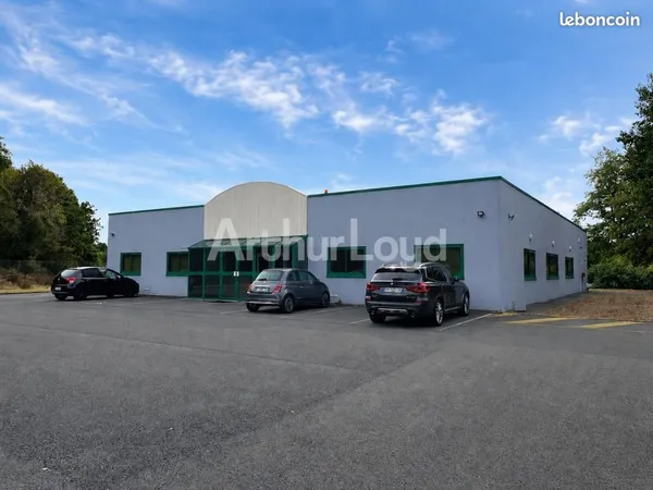 Bureaux 550 m²