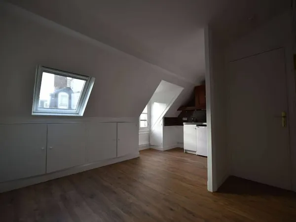 Appartement 1 pièce 14 m²