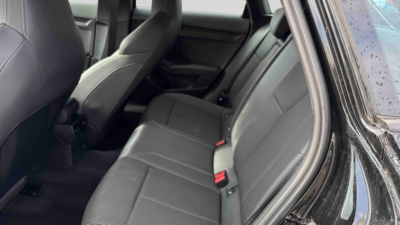 Audi A3 Sportback 35 TFSI Mild Hybrid 150 S tronic 7 — photo 12