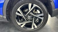 Toyota C-Hr 122h Edition 2WD E-CVT MY22 — photo 26